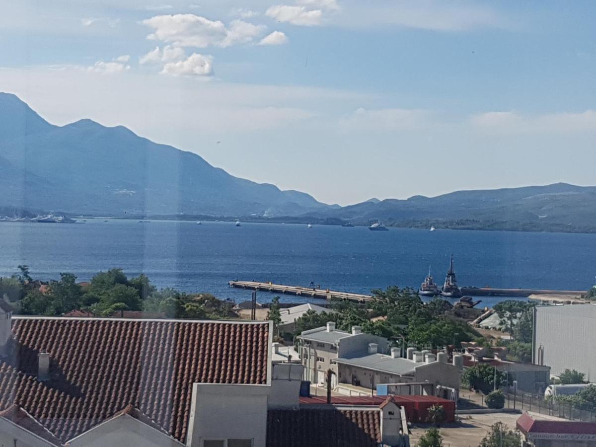 Petra Apartment Биела Екстериор снимка